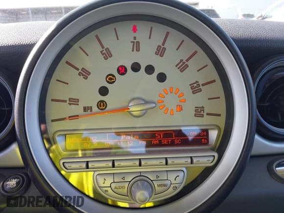 ✅ 2008 MINI Hardtop • VIN: WMWMF33568TT67727 • Lot: 41985166. Listed on IAAI with 158,579 mi. Free auction sales archive from the USA and detailed vehicle history report at DreamBid. Image 7.