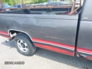 ✅ 1991 Chevrolet Silverado 1500 • VIN: 2GCEC19K1M1206543 • Lot: 42222387. Wystawiony na IAAI z przebiegiem 282 558 mil. Bezpłatny archiwum sprzedaży aukcyjnych z USA i szczegółowy raport historii pojazdu na DreamBid. Zdjęcie 20.