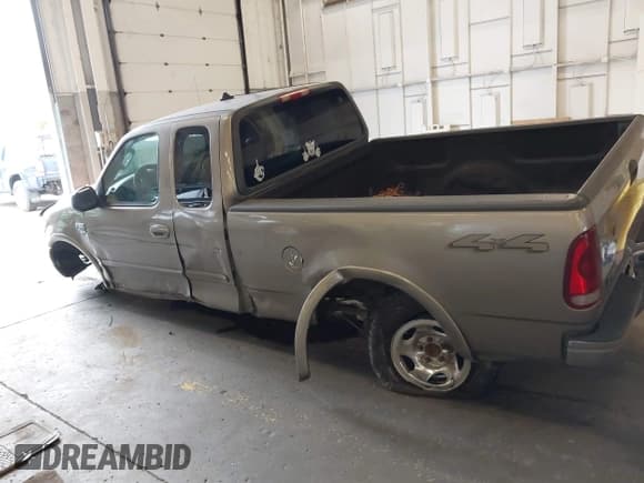 ✅ 2002 Ford F-150 XL • VIN: 2FTRX18W82CA77289 • Lot: 43545908. Listed on IAAI with Not provided. Free auction sales archive from the USA and detailed vehicle history report at DreamBid. Image 14.