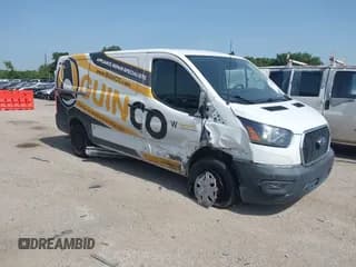 ✅ 2022 Ford Transit Cargo • VIN: 1FTBR1Y81NKA42915 • Lot: 42765601. Listed on IAAI with 35,538 mi. Free auction sales archive from the USA and detailed vehicle history report at DreamBid. Image 1.