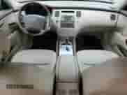 2007 Hyundai Azera SE с VIN KMHFC46F87A176797, выставлен на аукционе Copart как лот 55836555 с пробегом 120 697 миль миль и Списание • Salvage title. История ставок и продаж доступна на DreamBid. Изображение 8.