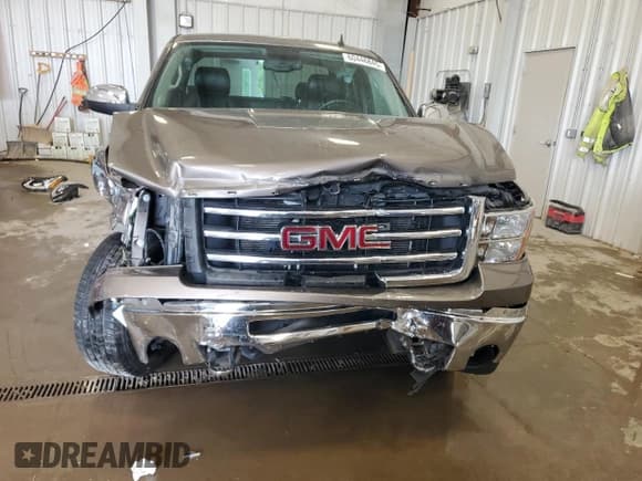 ✅ 2013 GMC Sierra 1500 SLT • VIN: 1GTR2WE79DZ202136 • Lot: 60446845. Listed on Copart with 121,138 mi. Free auction sales archive from the USA and detailed vehicle history report at DreamBid. Image 5.