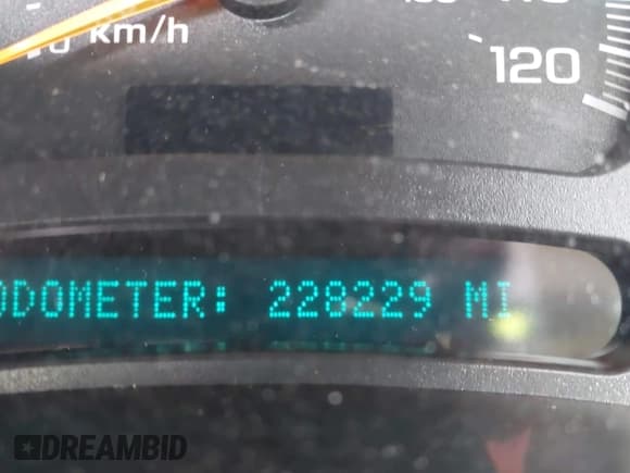 ✅ 2005 Chevrolet Suburban LS • VIN: 1GNEC16Z55R104857 • Лот: 41857637. Опубликован ранее на IAAI с пробегом 228 229 миль. Бесплатный доступ к архиву аукционных продаж из США и подробный отчёт об истории автомобиля на DreamBid. Изображение 7.