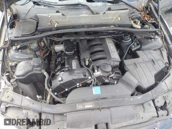 ✅ 2007 BMW 3 Series 328i • VIN: WBAVA33557PG49872 • Lot: 85513935. Listed on Copart with 21,894 mi. Free auction sales archive from the USA and detailed vehicle history report at DreamBid. Image 11.