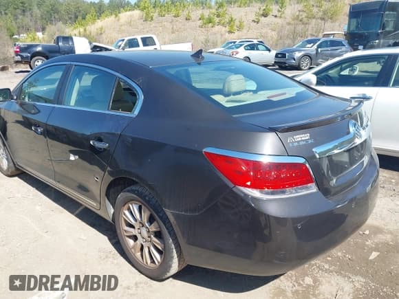 ✅ 2013 Buick LaCrosse Leather • VIN: 1G4GC5ER0DF178483 • Lot: 41781722. Listed on IAAI with 113,776 mi. Free auction sales archive from the USA and detailed vehicle history report at DreamBid. Image 3.