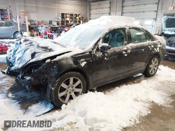 ✅ 2010 Mercury Milan Premier • VIN: 3MEHM0JA7AR624439 • Лот: 43826306. Опубликован ранее на IAAI с пробегом 123 407 миль. Бесплатный доступ к архиву аукционных продаж из США и подробный отчёт об истории автомобиля на DreamBid. Изображение 2.