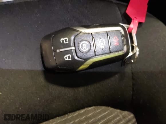 ✅ 2016 Ford Edge SEL • VIN: 2FMPK4J88GBC01556 • Lot: 43604768. Wystawiony na IAAI z przebiegiem 122 934 mil. Bezpłatny archiwum sprzedaży aukcyjnych z USA i szczegółowy raport historii pojazdu na DreamBid. Zdjęcie 11.