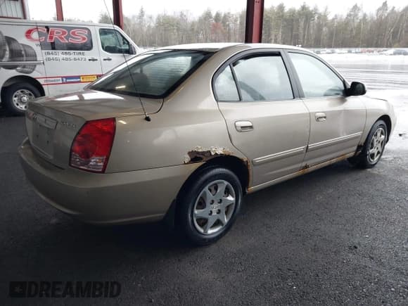 ✅ 2005 Hyundai Elantra GLS • VIN: KMHDN46D65U110552 • Lot: 41725781. Wystawiony na IAAI z przebiegiem 192 358 mil. Bezpłatny archiwum sprzedaży aukcyjnych z USA i szczegółowy raport historii pojazdu na DreamBid. Zdjęcie 4.