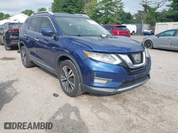 ✅ 2017 Nissan Rogue SL • VIN: 5N1AT2MVXHC780740 • Lot: 42734053. Listed on IAAI with 165,596 mi. Free auction sales archive from the USA and detailed vehicle history report at DreamBid. Image 1.