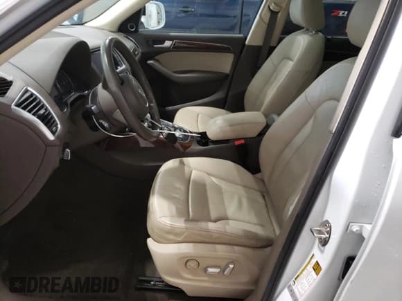 ✅ 2015 Audi Q5 Prestige • VIN: WA1VMAFP0FA060006 • Лот: 77637814. Опубликован ранее на Copart с пробегом Не указан. Бесплатный доступ к архиву аукционных продаж из США и подробный отчёт об истории автомобиля на DreamBid. Изображение 7.