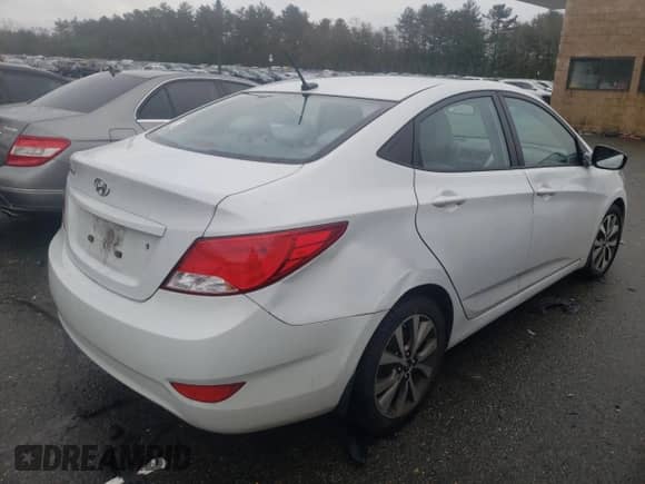 2017 Hyundai Accent SE с VIN KMHCT4AEXHU362729, выставлен на аукционе Copart как лот 36644313 с пробегом 96 904 миль миль и . История ставок и продаж доступна на DreamBid. Изображение 3.