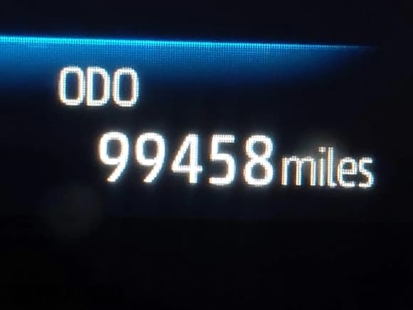 ✅ 2021 Toyota Highlander XSE • VIN: 5TDJZRBH7MS127123 • Lot: 43563394. Wystawiony na IAAI z przebiegiem 99 458 mil. Bezpłatny archiwum sprzedaży aukcyjnych z USA i szczegółowy raport historii pojazdu na DreamBid. Zdjęcie 15.