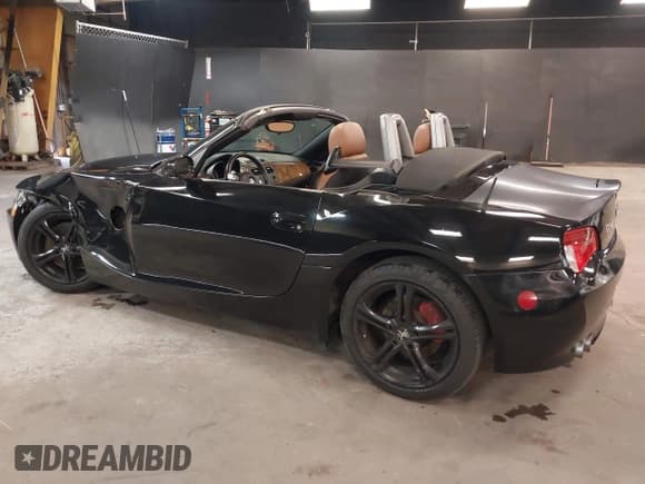 ✅ 2008 BMW Z4 3.0si • VIN: 4USBU53528LX04769 • Lot: 42039757. Wystawiony na IAAI z przebiegiem 113 500 mil. Bezpłatny archiwum sprzedaży aukcyjnych z USA i szczegółowy raport historii pojazdu na DreamBid. Zdjęcie 3.