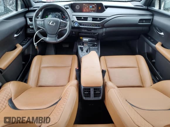 ✅ 2021 Lexus UX 250h • VIN: JTHP9JBH5M2042721 • Lot: 89703115. Wystawiony na Copart z przebiegiem 34 798 mil. Bezpłatny archiwum sprzedaży aukcyjnych z USA i szczegółowy raport historii pojazdu na DreamBid. Zdjęcie 8.