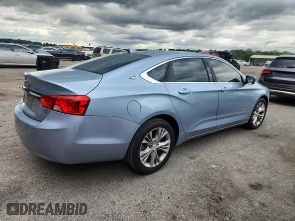 ✅ 2014 Chevrolet Impala LT • VIN: 1G1115SL8EU144216 • Lot: 84592735. Listed on Copart with 121,318 mi. Free auction sales archive from the USA and detailed vehicle history report at DreamBid. Image 3.