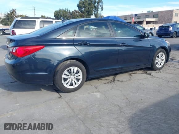 ✅ 2011 Hyundai Sonata GLS • VIN: 5NPEB4AC8BH025718 • Lot: 43677267. Wystawiony na IAAI z przebiegiem 128 765 mil. Bezpłatny archiwum sprzedaży aukcyjnych z USA i szczegółowy raport historii pojazdu na DreamBid. Zdjęcie 4.