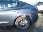 ✅ 2022 Tesla Model 3 Long Range • VIN: 5YJ3E1EB3NF253546 • Lot: 41782222. Wystawiony na IAAI z przebiegiem 44 473 mil. Bezpłatny archiwum sprzedaży aukcyjnych z USA i szczegółowy raport historii pojazdu na DreamBid. Zdjęcie 6.