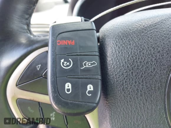 ✅ 2017 Jeep Grand Cherokee Limited • VIN: 1C4RJEBG2HC915552 • Lot: 43256726. Wystawiony na IAAI z przebiegiem 202 855 mil. Bezpłatny archiwum sprzedaży aukcyjnych z USA i szczegółowy raport historii pojazdu na DreamBid. Zdjęcie 11.