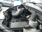 ✅ 2019 Ford Transit • VIN: 1FTYR2CM0KKB65167 • Lot: 43689679. Wystawiony na IAAI z przebiegiem 134 683 mil. Bezpłatny archiwum sprzedaży aukcyjnych z USA i szczegółowy raport historii pojazdu na DreamBid. Zdjęcie 19.