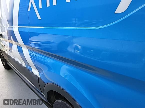 ✅ 2016 Ford Transit Cargo • VIN: 1FTYR1YM6GKB54975 • Lot: 43940330. Listed on IAAI with 98,118 mi. Free auction sales archive from the USA and detailed vehicle history report at DreamBid. Image 31.