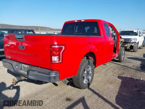 ✅ 2015 Ford F-150 XL • VIN: 1FTEX1CP7FKD26231 • Lot: 41012274. Listed on IAAI with 120,974 mi. Free auction sales archive from the USA and detailed vehicle history report at DreamBid. Image 4.