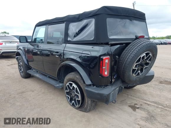 ✅ 2023 Ford Bronco • VIN: 1FMDE5BHXPLA83735 • Lot: 42351136. Listed on IAAI with 34,737 mi. Free auction sales archive from the USA and detailed vehicle history report at DreamBid. Image 3.
