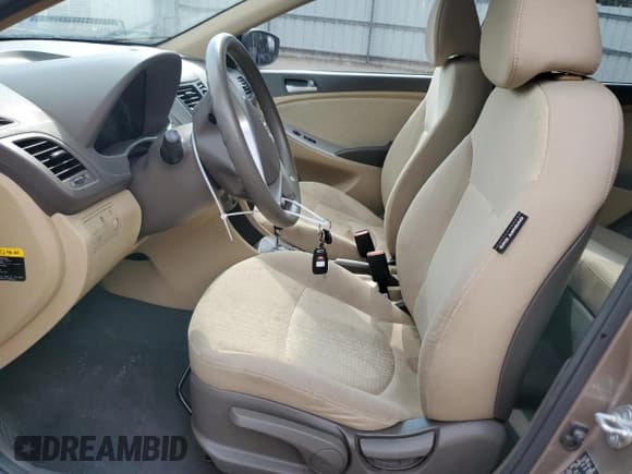 ✅ 2014 Hyundai Accent GLS • VIN: KMHCT4AE3EU669901 • Лот: 69464584. Опубликован ранее на Copart с пробегом 90 763 миль. Бесплатный доступ к архиву аукционных продаж из США и подробный отчёт об истории автомобиля на DreamBid. Изображение 7.