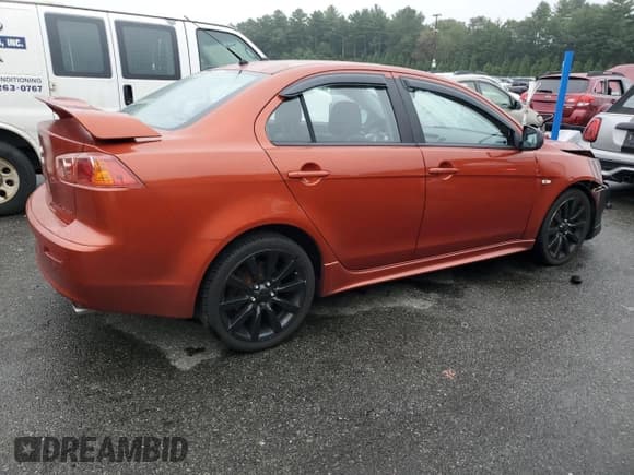 ✅ 2009 Mitsubishi Lancer GTS • VIN: JA3AU86W69U018915 • Lot: 82060565. Wystawiony na Copart z przebiegiem 123 001 mil. Bezpłatny archiwum sprzedaży aukcyjnych z USA i szczegółowy raport historii pojazdu na DreamBid. Zdjęcie 3.