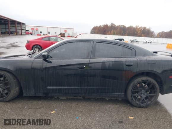 ✅ 2013 Dodge Charger Police • VIN: 2C3CDXAT3DH544355 • Lot: 43637867. Listed on IAAI with 231,452 mi. Free auction sales archive from the USA and detailed vehicle history report at DreamBid. Image 14.