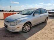 ✅ 2009 Hyundai Elantra Touring • VIN: KMHDC86E79U035761 • Lot: 82250695. Wystawiony na Copart z przebiegiem 152 560 mil. Bezpłatny archiwum sprzedaży aukcyjnych z USA i szczegółowy raport historii pojazdu na DreamBid. Zdjęcie 1.