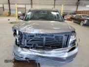 ✅ 2019 Chevrolet Suburban LS • VIN: 1GNSCGKC9KR298926 • Lot: 93260805. Wystawiony na Copart z przebiegiem 104 706 mil. Bezpłatny archiwum sprzedaży aukcyjnych z USA i szczegółowy raport historii pojazdu na DreamBid. Zdjęcie 5.