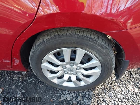 ✅ 2017 Toyota Corolla LE • VIN: 2T1BURHE2HC940819 • Lot: 43584419. Listed on IAAI with 55,949 mi. Free auction sales archive from the USA and detailed vehicle history report at DreamBid. Image 17.