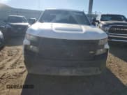 ✅ 2020 Chevrolet Silverado 1500 Work Truck • VIN: 3GCUYAEF4LG310004 • Lot: 74616764. Wystawiony na Copart z przebiegiem 144 783 mil. Bezpłatny archiwum sprzedaży aukcyjnych z USA i szczegółowy raport historii pojazdu na DreamBid. Zdjęcie 5.