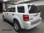 ✅ 2011 Ford Escape Hybrid • VIN: 1FMCU5K36BKC53834 • Lot: 42255622. Wystawiony na IAAI z przebiegiem 90 271 mil. Bezpłatny archiwum sprzedaży aukcyjnych z USA i szczegółowy raport historii pojazdu na DreamBid. Zdjęcie 3.