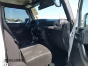 ✅ 2016 Jeep Wrangler Unlimited Sport • VIN: 1C4BJWDG4GL288615 • Лот: 42520924. Опубликован ранее на IAAI с пробегом 113 594 миль. Бесплатный доступ к архиву аукционных продаж из США и подробный отчёт об истории автомобиля на DreamBid. Изображение 5.