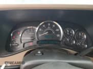 ✅ 2003 Chevrolet Silverado 2500HD LS • VIN: 1GCHK29U03E274062 • Lot: 82757165. Wystawiony na Copart z przebiegiem 329 319 mil. Bezpłatny archiwum sprzedaży aukcyjnych z USA i szczegółowy raport historii pojazdu na DreamBid. Zdjęcie 9.