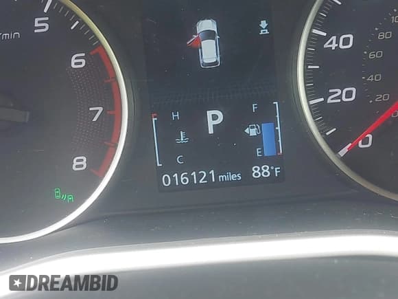 ✅ 2024 Mitsubishi Eclipse Cross SE • VIN: JA4ATWAAXRZ073174 • Lot: 42523291. Listed on IAAI with 16,121 mi. Free auction sales archive from the USA and detailed vehicle history report at DreamBid. Image 15.