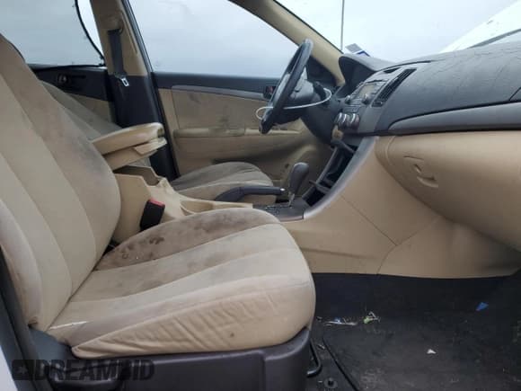 ✅ 2010 Hyundai Sonata GLS • VIN: 5NPET4AC7AH593096 • Лот: 83991404. Опубликован ранее на Copart с пробегом 211 613 миль. Бесплатный доступ к архиву аукционных продаж из США и подробный отчёт об истории автомобиля на DreamBid. Изображение 7.