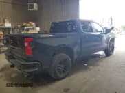 ✅ 2022 Chevrolet Silverado 1500 LT Trail Boss • VIN: 3GCUDFED3NG613754 • Lot: 63392535. Wystawiony na Copart z przebiegiem 28 408 mil. Bezpłatny archiwum sprzedaży aukcyjnych z USA i szczegółowy raport historii pojazdu na DreamBid. Zdjęcie 3.