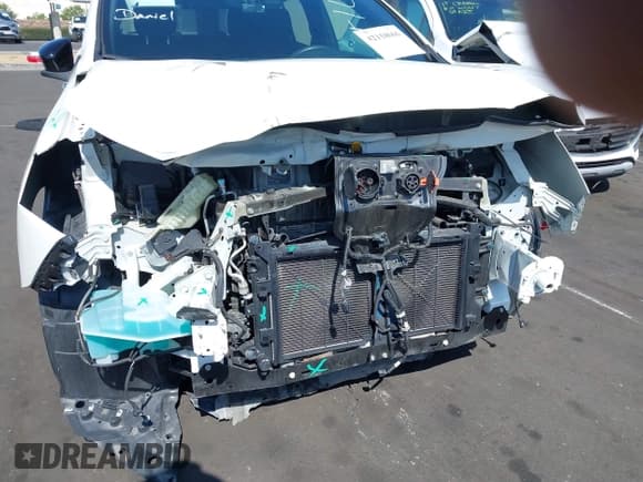 ✅ 2018 Nissan LEAF S • VIN: 1N4AZ1CPXJC301793 • Lot: 42118666. Wystawiony na IAAI z przebiegiem 41 941 mil. Bezpłatny archiwum sprzedaży aukcyjnych z USA i szczegółowy raport historii pojazdu na DreamBid. Zdjęcie 6.