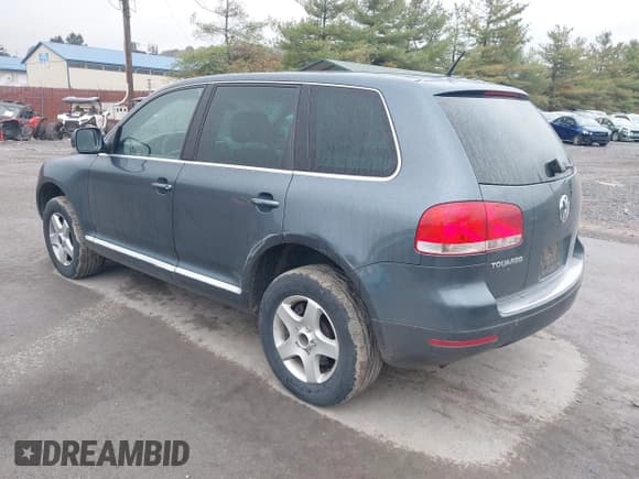 ✅ 2006 Volkswagen Touareg 3.2L V6 • VIN: WVGZG77L46D038517 • Lot: 43294399. Wystawiony na IAAI z przebiegiem 230 659 mil. Bezpłatny archiwum sprzedaży aukcyjnych z USA i szczegółowy raport historii pojazdu na DreamBid. Zdjęcie 3.