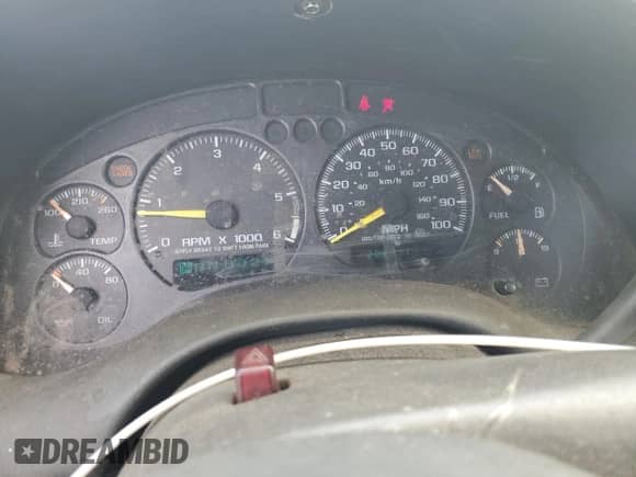 1999 Chevrolet Blazer LS z VIN 1GNCT18W6XK224253, wystawiony jako Copart lot #50708405 z przebiegiem 209 711 mil mil oraz Szkoda całkowita • Salvage title. Historia ofert i sprzedaży dostępna na DreamBid. Obrazek 9.