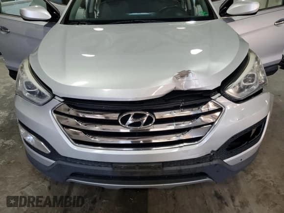 ✅ 2013 Hyundai Santa Fe Sport • VIN: 5XYZU3LB1DG102529 • Лот: 90227715. Опубликован ранее на Copart с пробегом 153 279 миль. Бесплатный доступ к архиву аукционных продаж из США и подробный отчёт об истории автомобиля на DreamBid. Изображение 12.