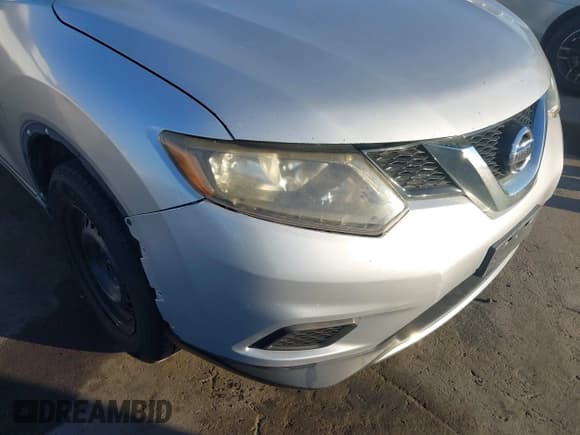 ✅ 2016 Nissan Rogue S • VIN: 5N1AT2MN2GC775093 • Lot: 43667247. Wystawiony na IAAI z przebiegiem 68 604 mil. Bezpłatny archiwum sprzedaży aukcyjnych z USA i szczegółowy raport historii pojazdu na DreamBid. Zdjęcie 6.