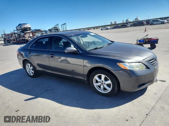 ✅ 2007 Toyota Camry SE • VIN: 4T1BE46K97U579689 • Lot: 91037505. Wystawiony na Copart z przebiegiem 161 968 mil. Bezpłatny archiwum sprzedaży aukcyjnych z USA i szczegółowy raport historii pojazdu na DreamBid. Zdjęcie 4.