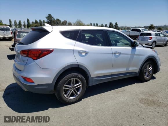 ✅ 2017 Hyundai Santa Fe 2.4L • VIN: 5XYZTDLB4HG430672 • Лот: 53093523. Опубликован ранее на Copart с пробегом Не указан. Бесплатный доступ к архиву аукционных продаж из США и подробный отчёт об истории автомобиля на DreamBid. Изображение 3.