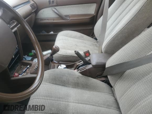 ✅ 1989 Toyota Camry • VIN: JT2SV21W5K0240987 • Lot: 42248385. Listed on Copart with 246,651 mi. Free auction sales archive from the USA and detailed vehicle history report at DreamBid. Image 7.