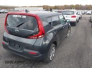 ✅ 2021 Kia Soul LX • VIN: KNDJ23AU1M7753583 • Lot: 43569892. Listed on IAAI with 17,533 mi. Free auction sales archive from the USA and detailed vehicle history report at DreamBid. Image 4.