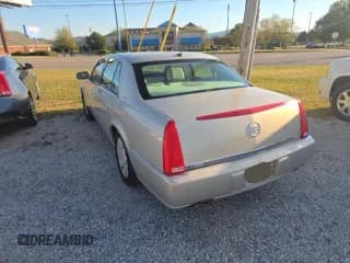 ✅ 2008 Cadillac DTS 1SC • VIN: 1G6KD57Y18U198178 • Lot: 91311735. Wystawiony na Copart z przebiegiem 37 522 mil. Bezpłatny archiwum sprzedaży aukcyjnych z USA i szczegółowy raport historii pojazdu na DreamBid. Zdjęcie 3.