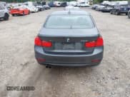 ✅ 2015 BMW 3 Series 328i xDrive • VIN: WBA3B5C59FF962103 • Lot: 43013037. Wystawiony na IAAI z przebiegiem 233 443 mil. Bezpłatny archiwum sprzedaży aukcyjnych z USA i szczegółowy raport historii pojazdu na DreamBid. Zdjęcie 16.
